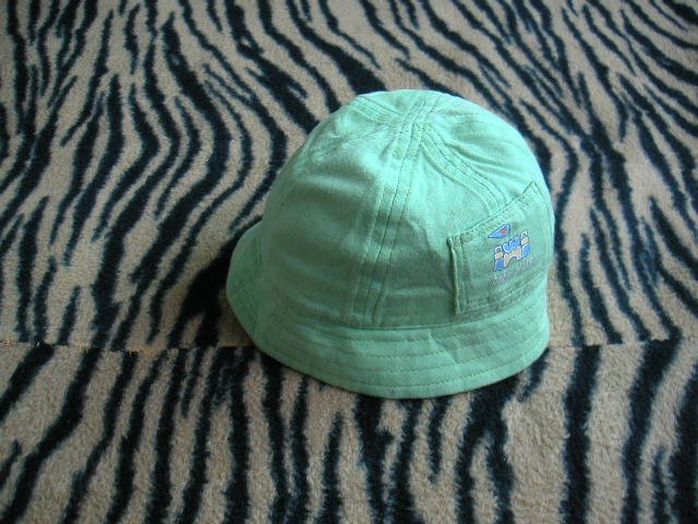 baby tuck hat