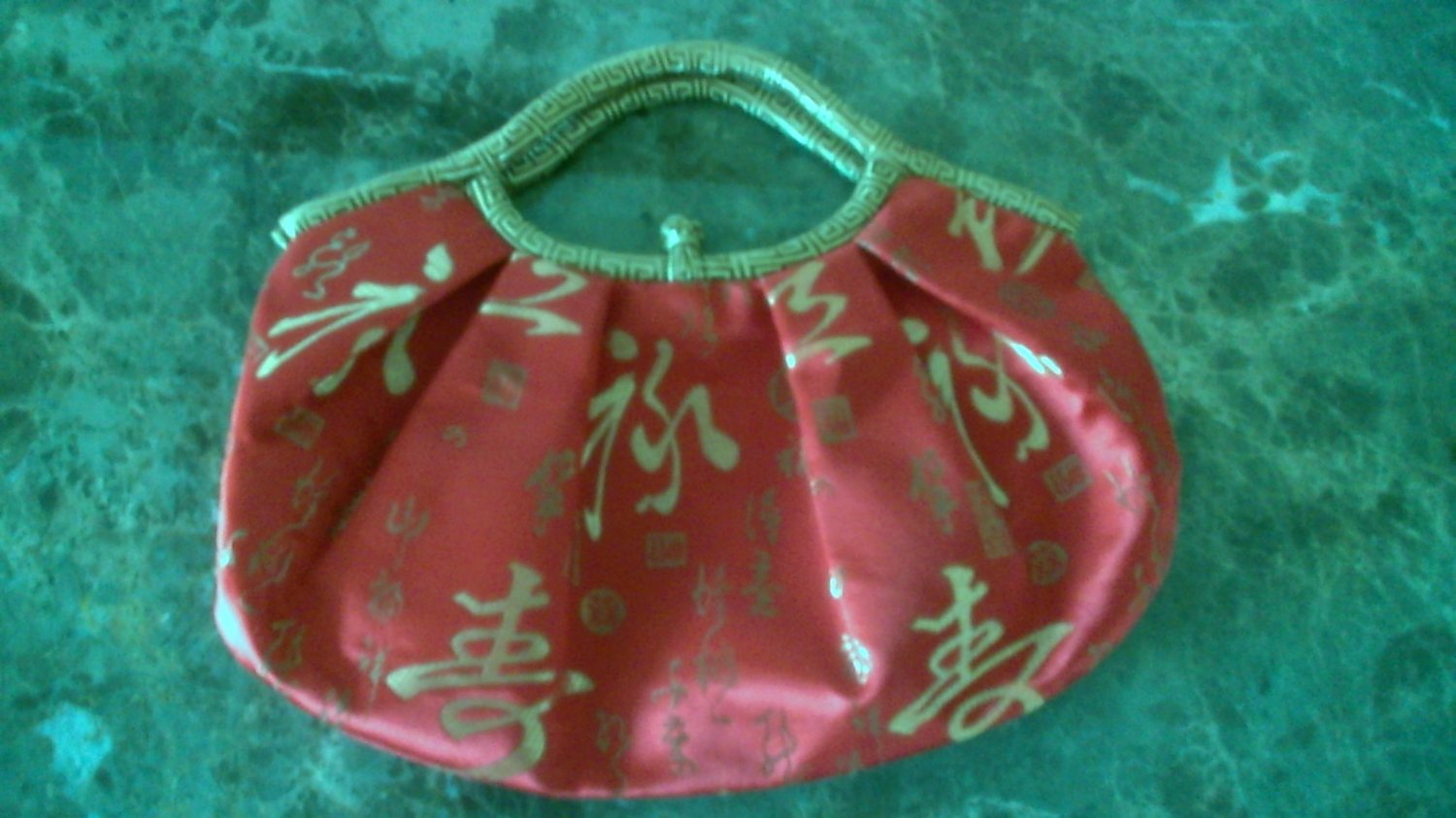 Oriental red handbag purse