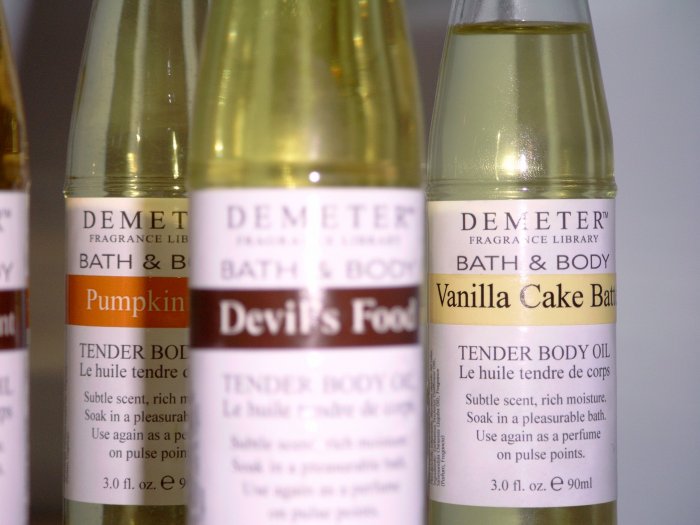 Demeter Fragrance Library Tender Body Oil - Vanilla Cake Batter