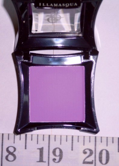 Illamasqua: (1) Cancan Powder E/S