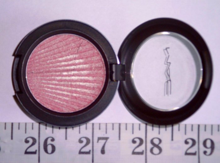 MAC Brushed Metal-X Cream Shadow: Pink Platinum