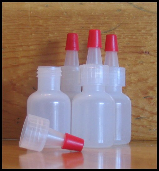 Plastic Squeeze Bottles w/ Yorker Spout Cap 1/4 oz Lot of 25