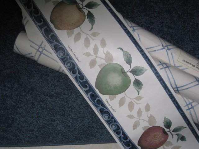 Blue apple border
