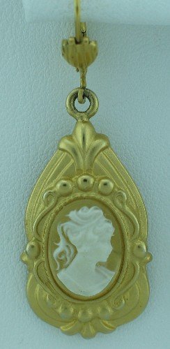 Beautiful Gilt Cameo French Hook Earrings Ear2096