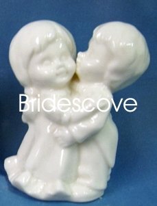 Porcelain Wedding Bride and Groom Cake Topper - Wedding Decoration / Gift - (HS90326A)