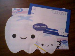 Q-Lia Smile Pocket Teeth Loose Letter Set