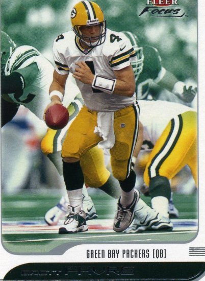 2001 01 Fleer Focus Brett Favre card #126 Green Bay Packers