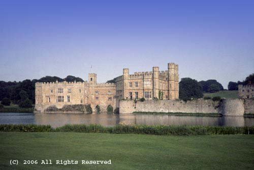 Leeds Castle II Giclee Art Print 12x16