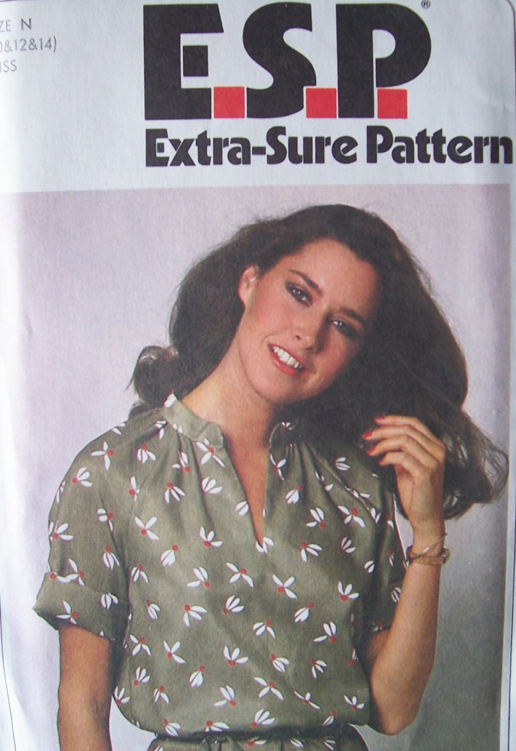 Vintage 70s Simplicity 9057 Pullover Tunic Top and Tie Belt Pattern Raglan Sleeve Uncut Size 10-14