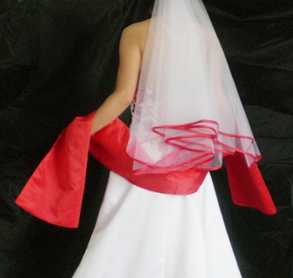 Wihte , Ivory white Bridal Veil Elbow Dk Red (APPLE) Satin Ribbon