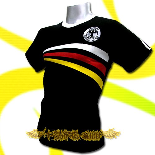 GERMANY BLACK GERMAN FOOTBALL COOL T-SHIRT SOCCER Size M / L40