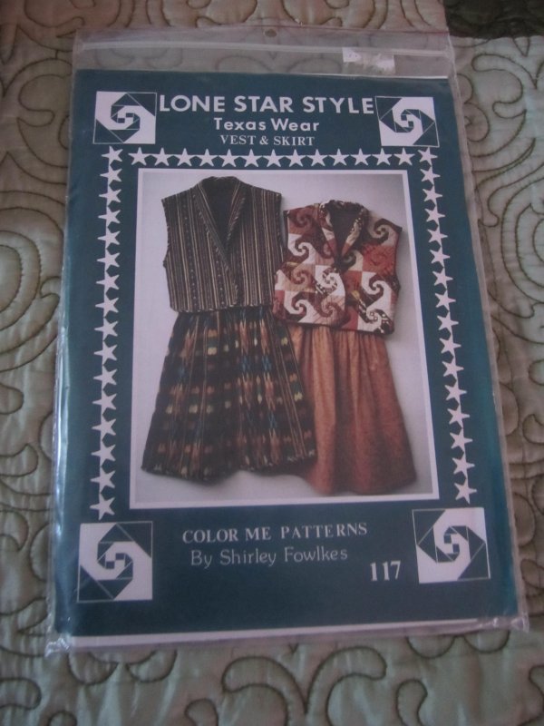 Lone Star Style Texas Wear Quilted vest and skirt Small-XL (Quilt,Quilting)