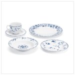 New..Famous Maker Sophia Dinnerware Set