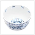 New..Famous Maker Sophia Serving Bowl