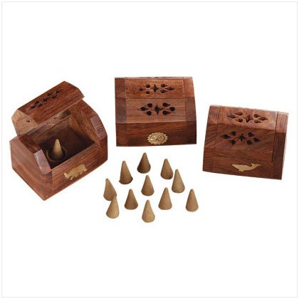 6Pk 3 Wood Cone Box w/ Cones 34003