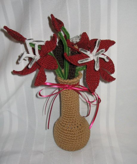 FLORAL FLOWER ARRANGEMENT HANDMADE CROCHET CROCHETED