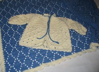 DIAMOND LAYETTE BLANKET AND SWEATER SET HANDMADE CROCHET CROCHETED