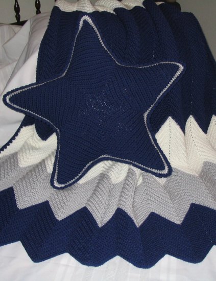 AFGHAN & STAR PILLOW CROCHETED IN COWBOY'S COLORS HANDMADE