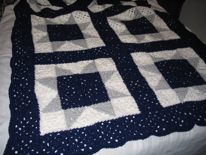 PATCHWORK QUILT AFGHAN HANDMADE CROCHET DALLAS COWBOY'S