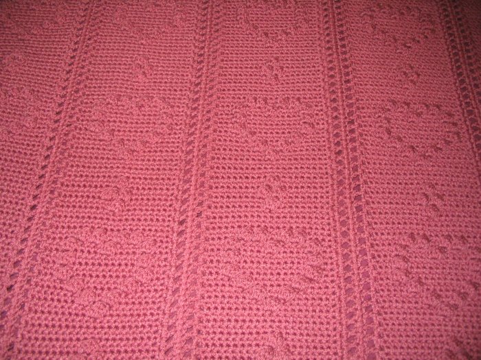 MAUVE HEARTS AFGHAN CROCHET CROCHETED HANDMADE