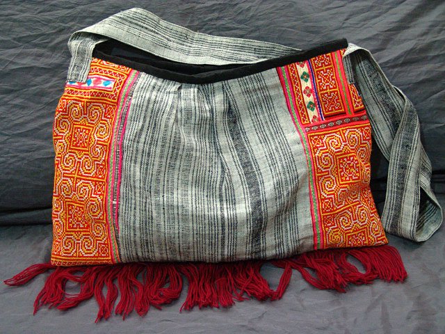 PATCHWORK GYPSY BOHO ETHNIC TRIBAL SHOULDER SLING BAG