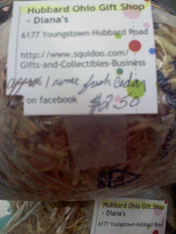 Fresh Natural Cedar shavings - about 3 ounces