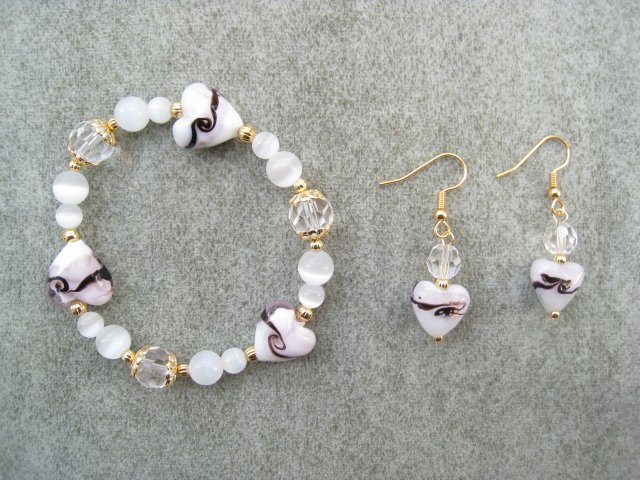 Pink White Hearts Crystal Cats Eye Bead Bracelet Ear Ring Set