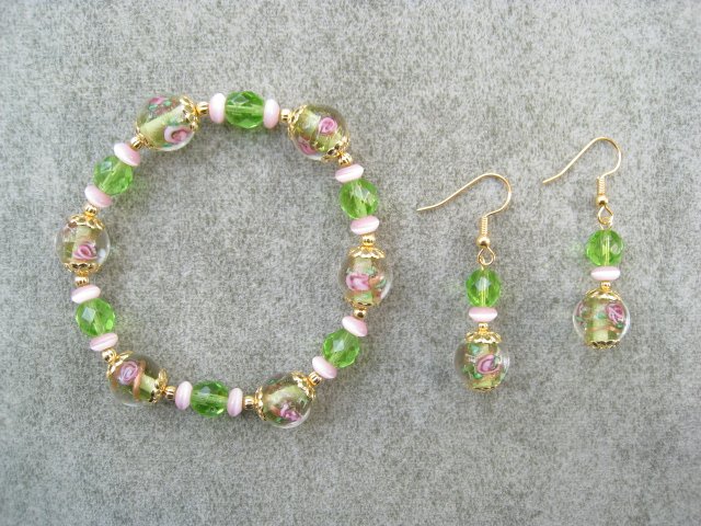 Green Pink Floral Cats Eye Crystal Glass Bracelet Ear Ring Set