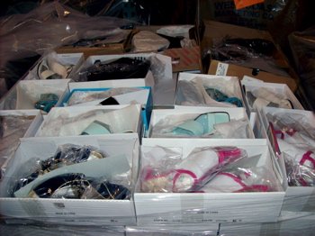 New Overstock Assorted Chadwick Shoes(1 CASE=100)