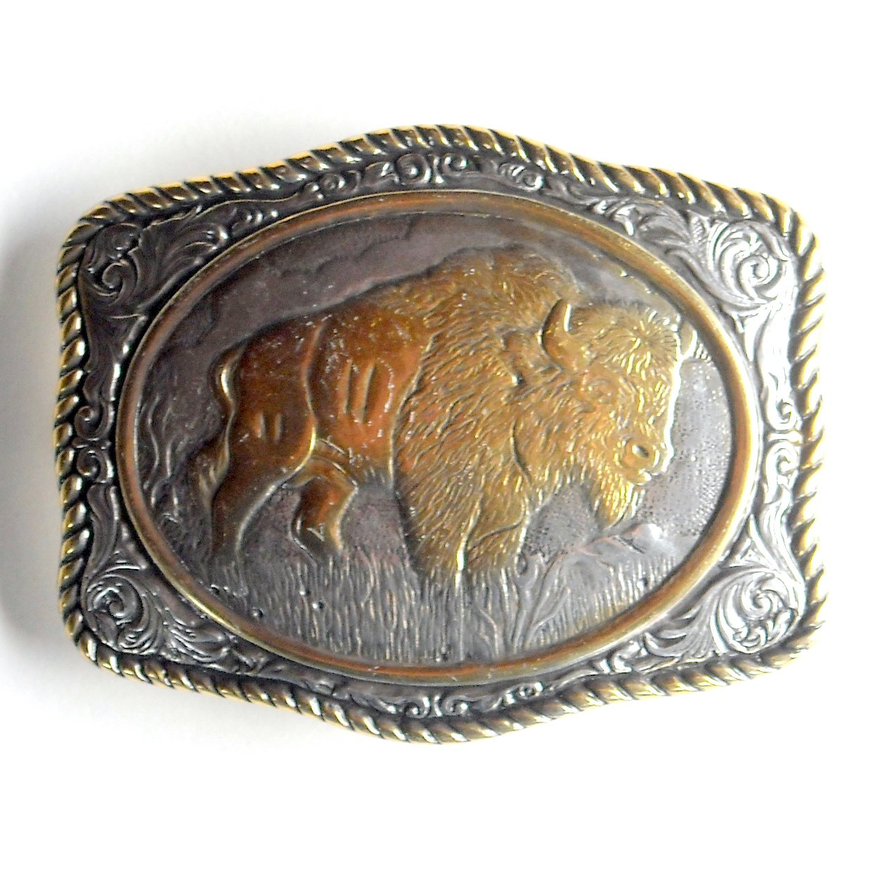 Vintage Bison Silver and Gold color metal alloy belt buckle