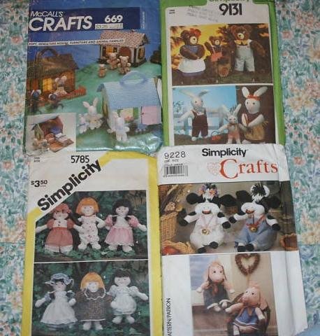 FREE SHIP - 4 SEWING PATTERNS COWS PIGS HOUSES DOLLS ANIMALS Lot