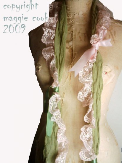 Beautiful vintage style cotton muslin scarf