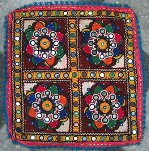 Hand-Embroidered, Mirrored Cushion Cover--TE-001