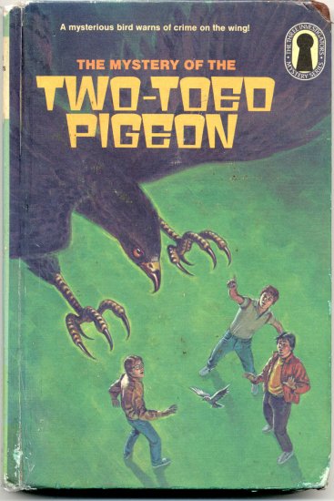 3 THREE INVESTIGATORS # 37 Mystery of the Two-Toed Pigeon WILLIAM ARDEN 1st Edition KEYHOLE HB