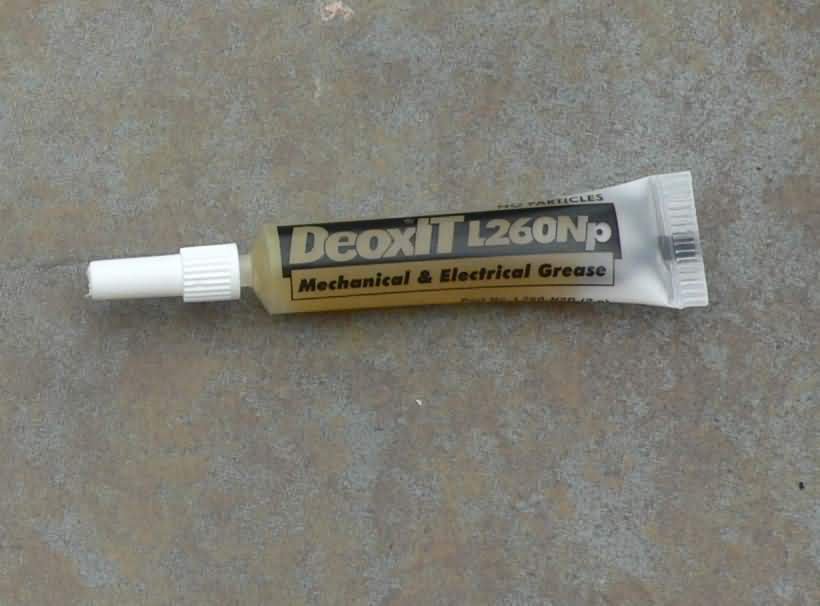 DeoxIT GREASE (Calilube) Squeeze Tube Electrical GREASE