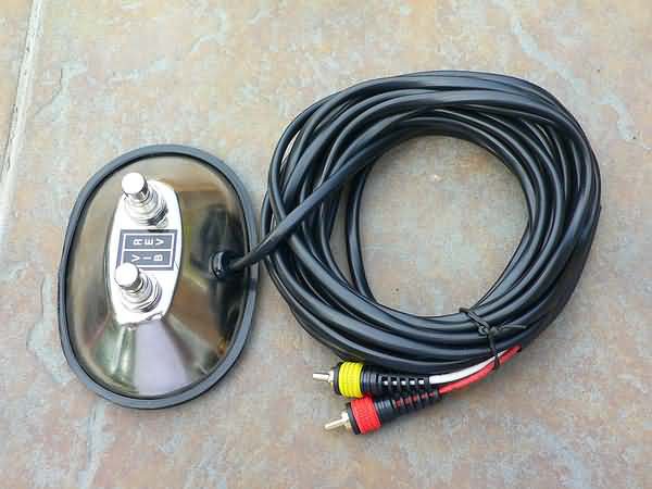 Replacement Two Button RCA footswitch Fender Deluxe