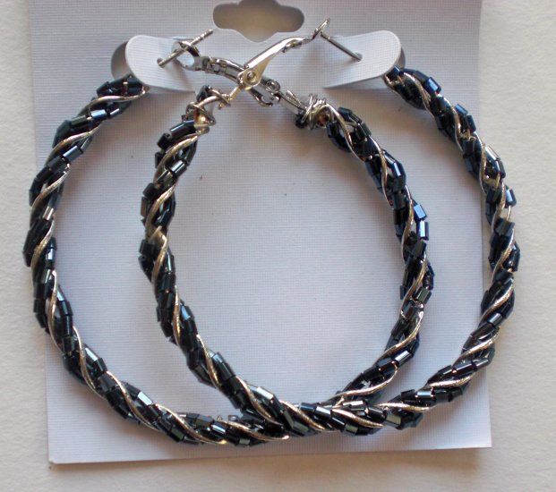 Beaded Hoop Earrings (Black)