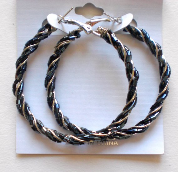 Beaded Hoop Earrings (Gray)