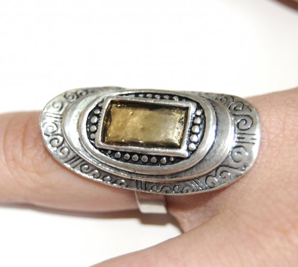 Shield Ring