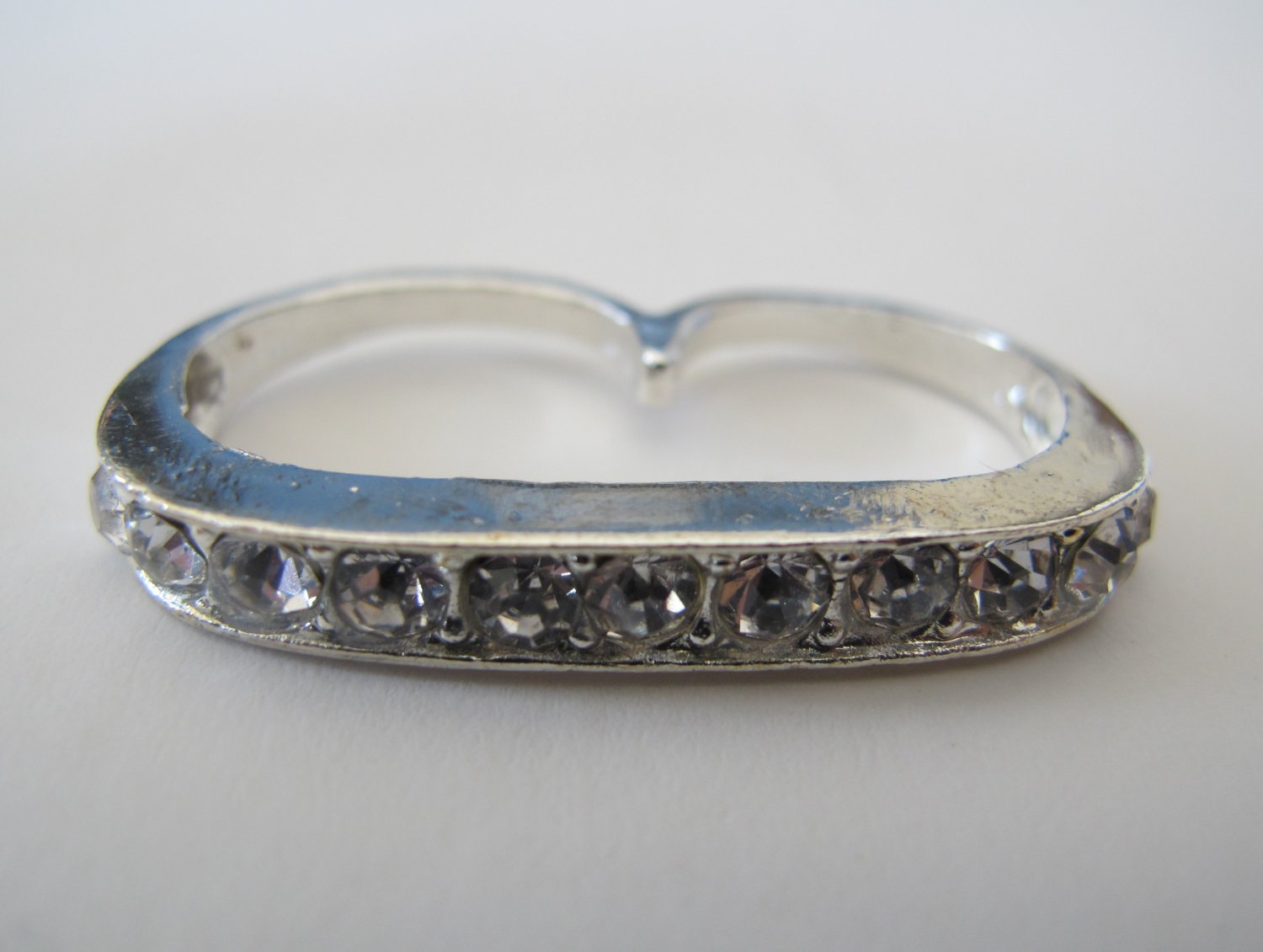 Double Finger Rhinestone Ring
