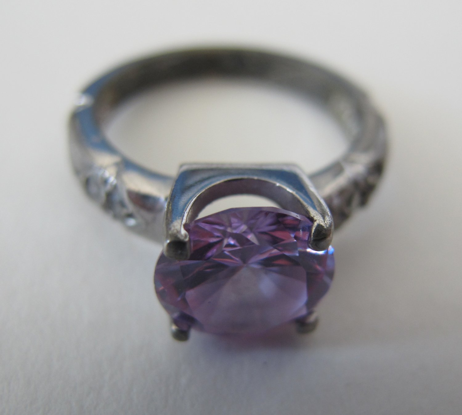 Purple Rhinestone Ring