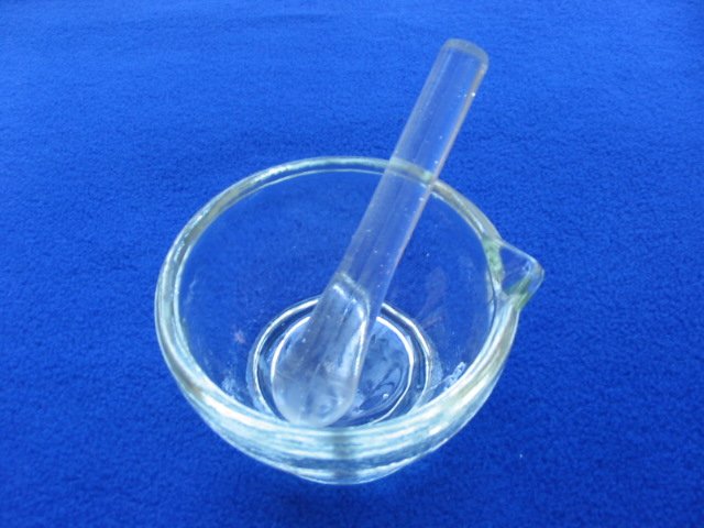 Glass mortar with pestle: 100mm, 150ml (5oz), glazed