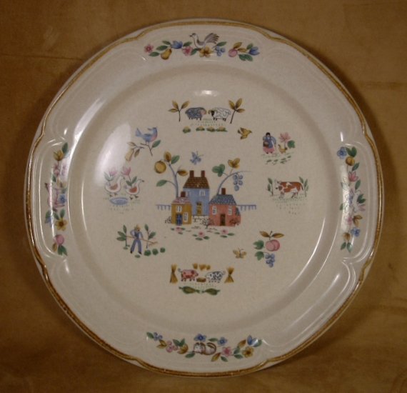 INTERNATIONAL CHINA HEARTLAND ROUND PLATTER CHOP PLATE