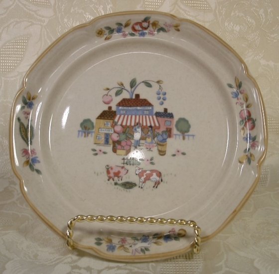 INTERNATIONAL CHINA HEARTLAND VILLAGE DESSERT PLATES SET OF 4