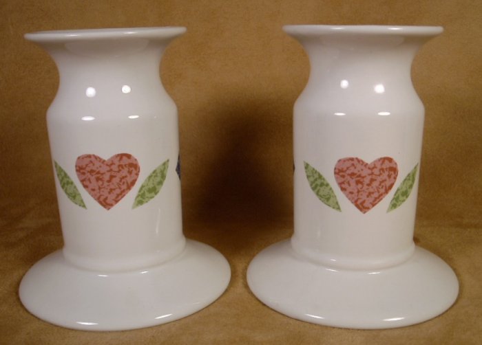CORNING CORELLE QUILT PAIR OF CANDLE HOLDERS