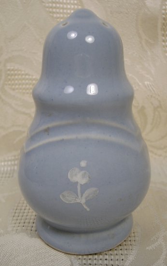 PFALTZGRAFF BLUE GAZEBO SHAKER - 4 HOLE *SHIPS FREE*