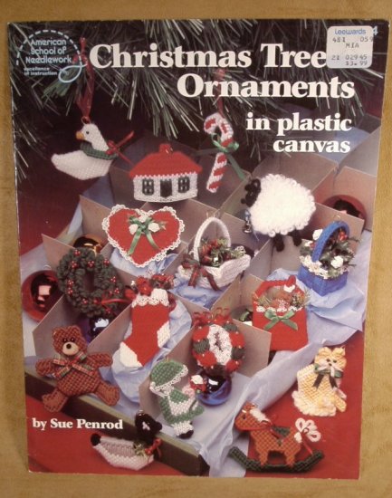 CHRISTMAS TREE ORNAMENTS IN PLASTIC CANVAS *SHIPS FREE*