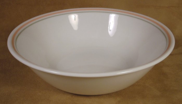 CORELLE DUTCH LATTICE 1 QT. SERVING BOWL