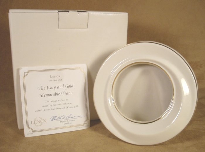 LENOX IVORY & GOLD MEMORABLE PHOTO FRAME W/COA ~NIB~*SHIPS FREE*