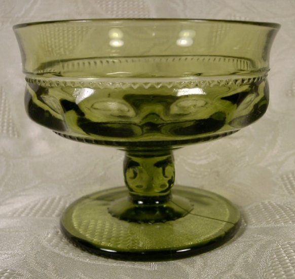 TIFFIN KINGS CROWN THUMBPRINT GREEN FOOTED SHERBERTS -SET OF 5